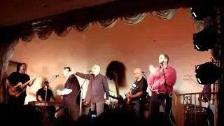 Smithereens and Graham Parker  Behind the Wall of Sleep - LIVE