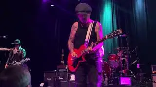 L.A. Guns- 