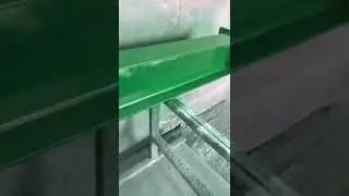 Spray painting mid Brunswick green