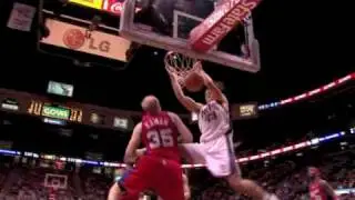 Kris Humphries dunks on Chris Kaman