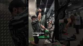 Idk about you guys but I'm tryna grow some lats this year 🤙