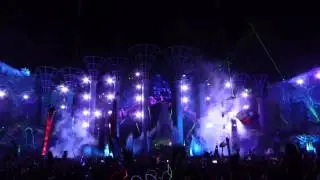 Armin van Buuren at EDC LV 2014 (video 1 of 5) 06-20-2014