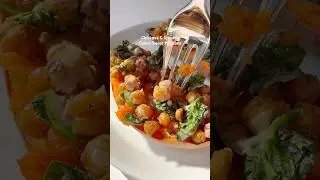 Хрустящий батат, фаршированный нутом и шпинатом #здоровоепитание #веганскиерецепты #рецепт #осенн...