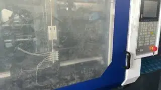 Testing plastic injection molding machine