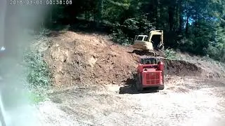 Kubota skid steer & komatsu excavator on steep slope. Big fire!!