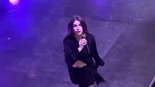 ADÈLE CASTILLON - A LA FOLIE (21.05.2025 Bruxelles)