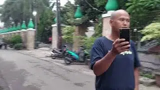 Jual Beli Barang Antik ( Lek Sapari ) 