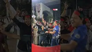 টিএসসিতে ক্রিকেট খেলায় মেতে উঠলেন ডাকসু ভিপি সাদিক কায়েম | Sadik Kayem