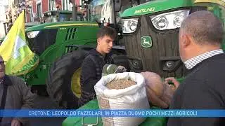 CROTONE: FAZZOLARI  IN PIAZZA POCHI MEZZI AGRICOLI