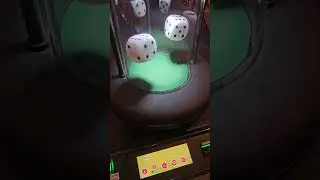 Bubble Craps Roll Em All Jackpot! #atlantic city #caesars #craps #jackpot