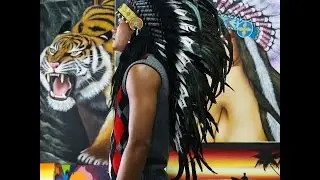 Feather Headdresses for the Catwalk - Indian Headdress