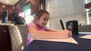 Gianna drawing Israel&rsquo;s Flag