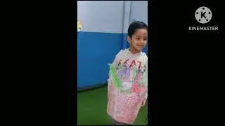 fashion show on healthy food and junk food.