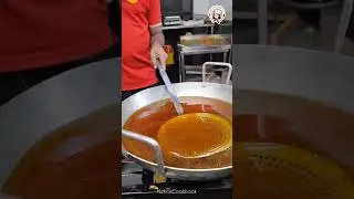 Jalebi in making. Sweet Treats. #jalebi #jalebilove #sweet #sweets #dessert #shorts #shortvideo #yt