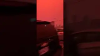 Wildfire Smoke Turns Sky Red in U.S. State of Oregon - 1142055