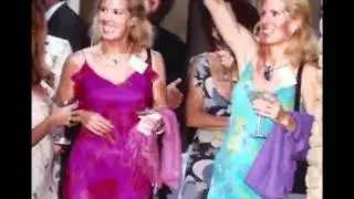 Twin Auctioneers Annie & Amy
