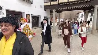 CARNAVAL 2023 en Tembleque. Pasacalles de máscaras. 18-2-2023. Con la Charanga 