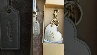 #COACH Boxed Mini Tote Bag And Mirror Bag Charm Set In Signature Canvas 🤍