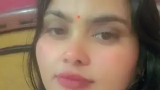 Ragini tiwari  is live जिंदगी इतनी आसान नहीं है जीना मुश्किल तो आती रहेगी पर अपना जो फर्ज है वह करना