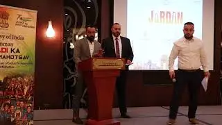 المهندس عبدالله دويدار مؤتمر cbis  مع عدد من الشخصيات مدير غرفة تجارة الاردن والسفير الهندي