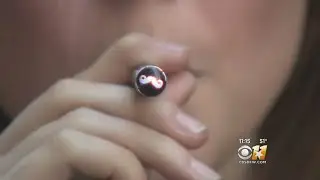 US Surgeon General Warns Of Teen Risks From E-Cigarettes