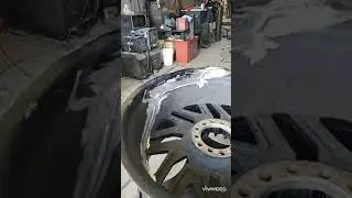 Big cracked wheel repair