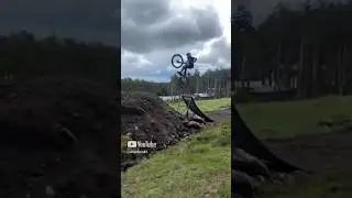 #dirtjump #mtb #dirttrack #compilation #crash #lad