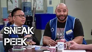 Superstore - Episode 3.09 - Golden Globes Party - Sneak Peek