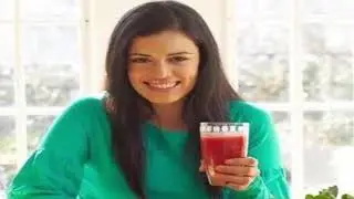 Right way to do a juice cleanse - Health Report (HD)
