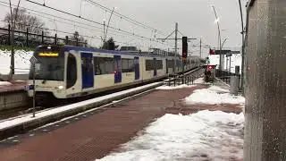 Station pijnacker met de metro naar den haag cs