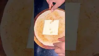 Yummy cheese paratha😋slice cheese paratha😍#paratha#cheeseparatha#cheeserecipe#shorts#youtube#food