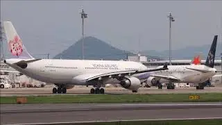 高松空港 2機同時発車