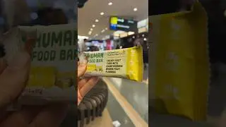 Maintaining #weightloss goals while traveling with #nutritionbars ! 🌱💪 #HumanFoodBar #travelsnack