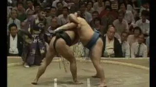 Sakahoko vs. Chiyonofuji : Aki 1987