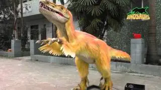 Animatronic Bambiraptor