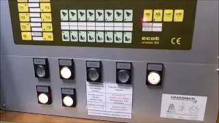 Schwarzenberg (Vorarlberg) Läuten an der Schalttafel in der Sakristei