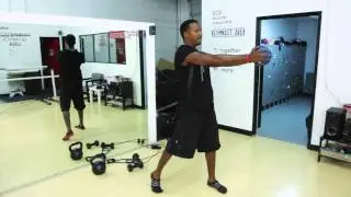 Medicine Ball Exercises for Women : Sports Conditioning & Functional Fitness