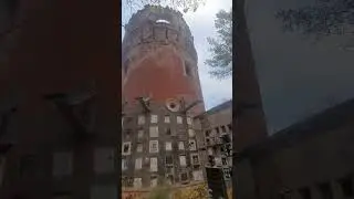 21 век , человечество научилось окрашивать кирпич старинный - прогресс на лицо ) #ау