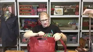 Aunts and Uncles Leather Purse Bag review Mrs. Muffin Maastricht Holland Travel Finds