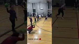 Bro Solo'ed The Whole Team!🥶(@thedodgeballsho)