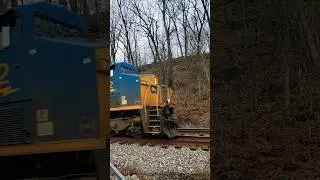 712, 840, and 946 CSX Locomotives