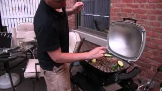 Демонстрация и обзор электрического гриля Weber Q140