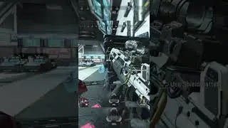 Loba getting melted by a wingman #apex #superglide #2kdamage