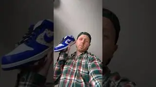 Consigning The Supreme Stars Hyper Royal SB Lows!!! #sneakers #tuesday