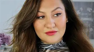 Pink Lips With Neutral Eyes | Rebecca Shuttleworth