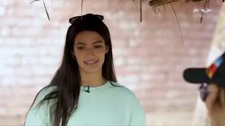 البلد الأقرب إلى قلبها والأكل المفضل وفنانين تتمنى العمل معهم.. تارا عماد تجيب| it's showtime