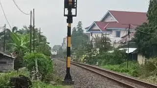 KA Taksaka melintas JPL 351A Tasikmalaya .