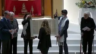 Torah Passing and Dedication Ritual 4-29-22 | North Shore Congregation Israel
