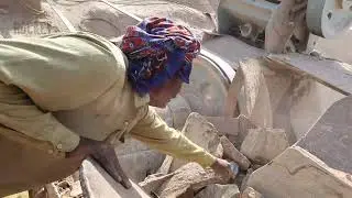 ASMR Super satisfying Jaw rock crusher Machine Primary Jaw Crusher in action Impact Crusher Working