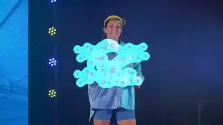 BALLAR EL BARRI: danceoke comunitari el xou | Laura Alcala Freudenthal | Merc&egrave; Arts de Carrer 2024